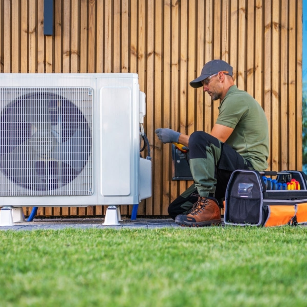 hvac worker